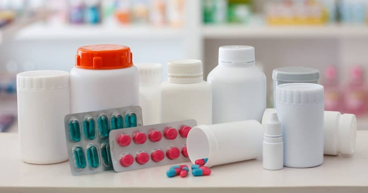 Online display of pharmaceutical products